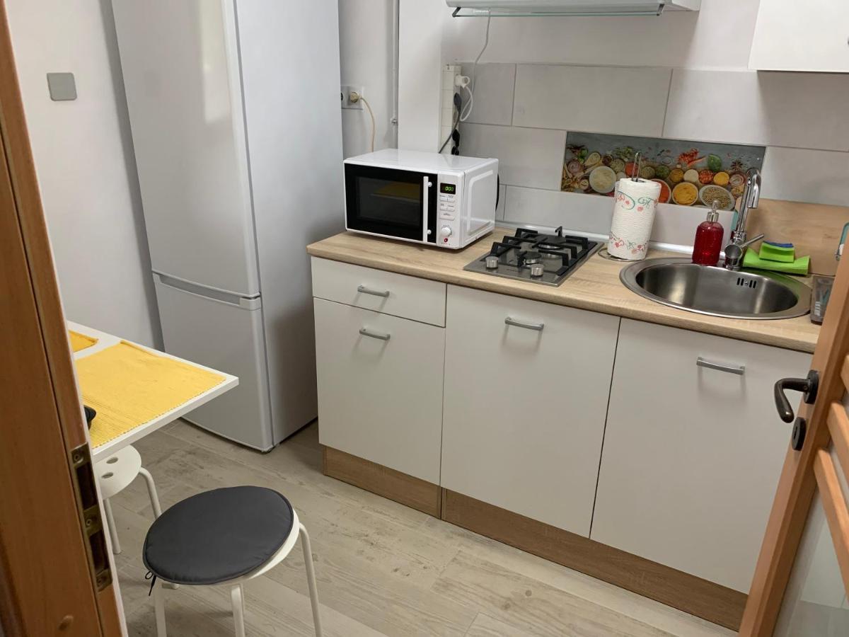 Paulaapartment&Rooms Орадя Экстерьер фото